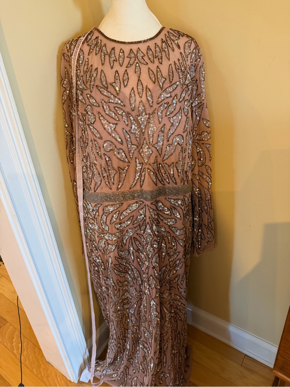 NWT Mac Duggal Size 20 Hand Beaded Sequin Cocktail MIDI Dress Long Sleeve